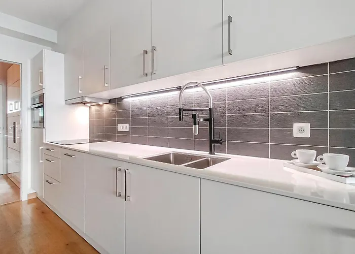 Апартаменти Cozy In